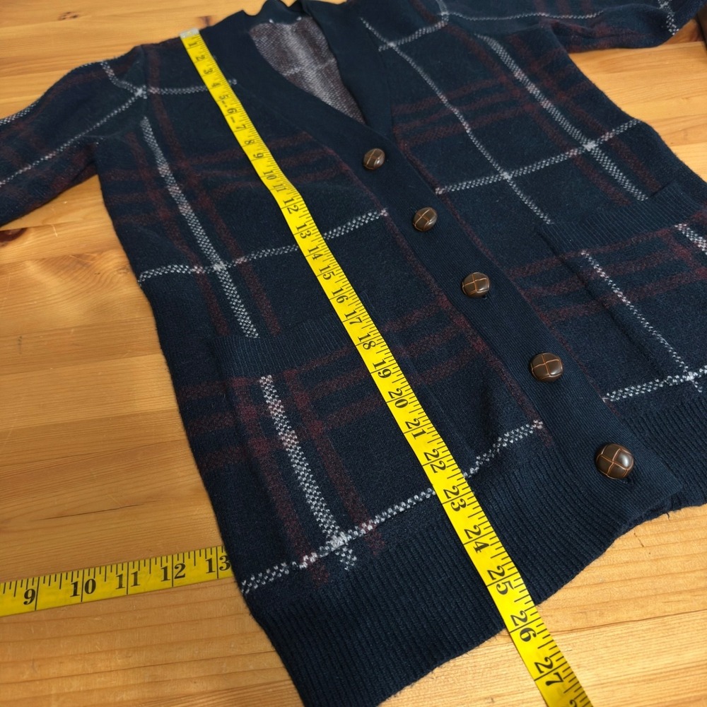 Women Preppy Old Money Equestrian Cardigan Sz Small Plaid V-Neck Button Pockets - Picture 3 of 6